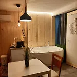 Carduccihome 公寓 *