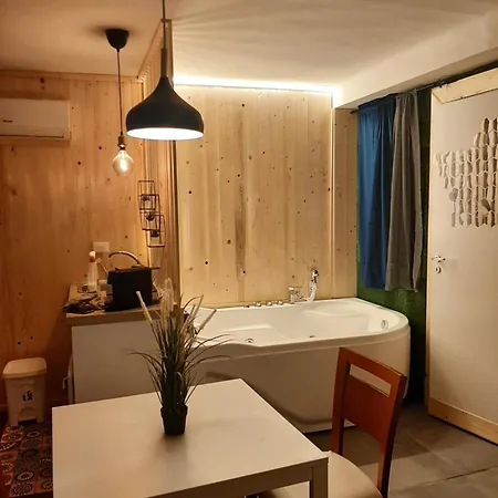 Carduccihome Apartment *